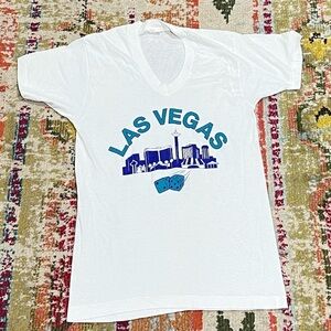 Vintage Las Vegas 1980s Casino Tourism Single Stitch Travel 80s Vneck Tshirt